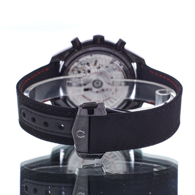 Omega Speedmaster Dark Side of the Moon 311.92.44.51.01.003 Image 3